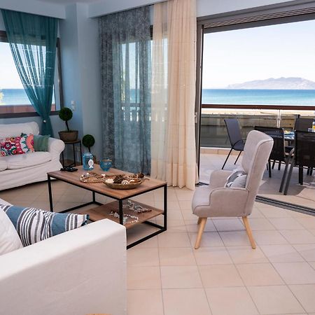 Oceanis Apartments 아르테미다 외부 사진
