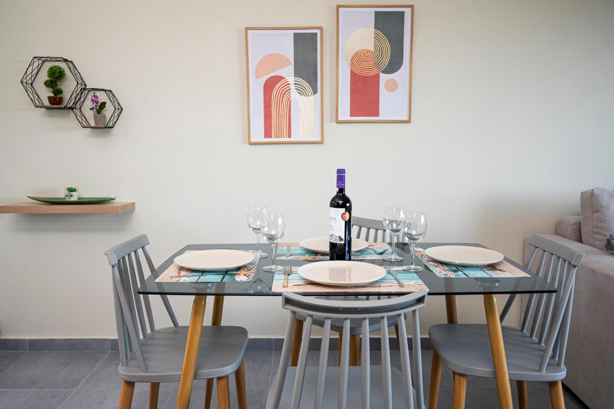 Oceanis Apartments 아르테미다 외부 사진